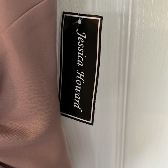 Jessica Howard Gown - Picture 4 of 6